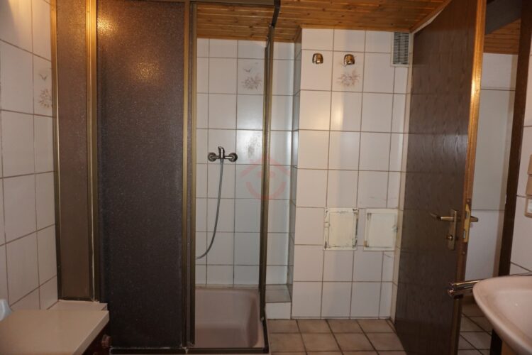 Badezimmer (2)